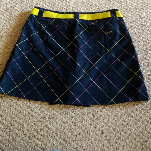 EUC NIKE GOLF Navy Plaid Skort Convert/Reverse - Picture 6 of 7